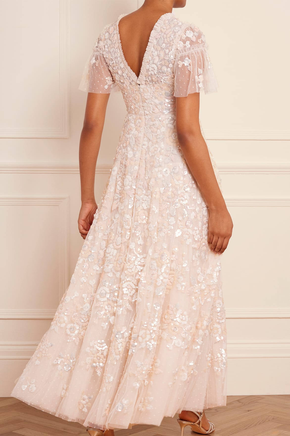 Sequin Paradise Short Sleeve Gown – Cream